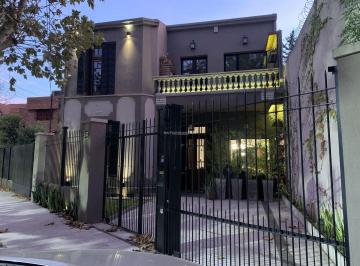 Casa de 5 ambientes, Lomas de Zamora · Venta Casa en Barrio Inglés Temperley 4 Dorm.