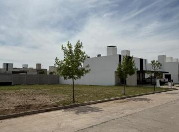 Terreno · 360m² · Terreno en Venta Distrito Sur Cordoba