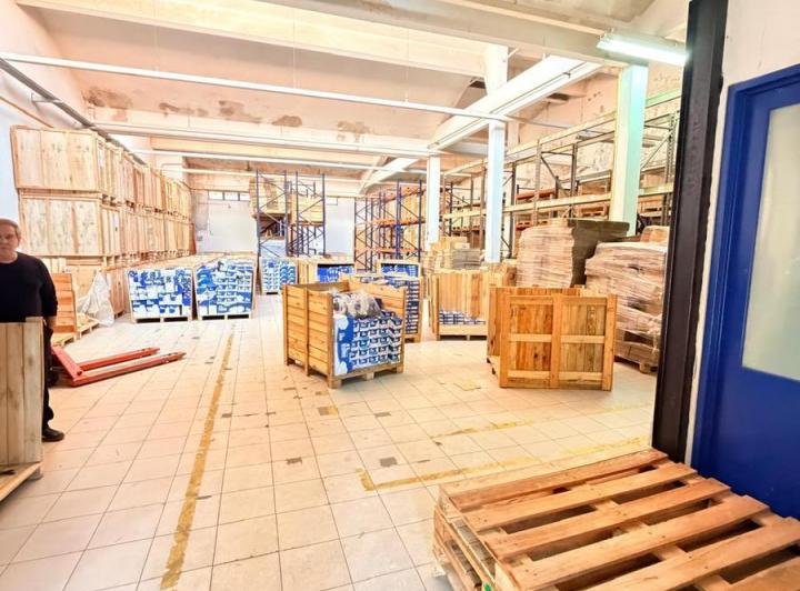 Depósito · 350m² · 1 Cochera