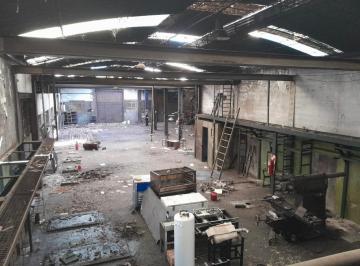 Bodega-Galpón , Pompeya · Galpón / Nave Industrial de 1.800 m² en Alquiler – Parque Patricios