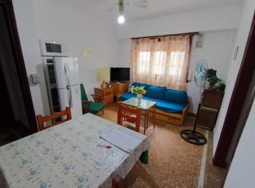 Departamento · 1m² · 2 Ambientes · (A44) Departamento 2 Amb (4 Personas) piso:5 Dpto:f