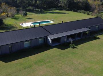 Casa de 8 ambientes, Zárate · Casa Una Planta de 550 m² | 1,6 Ha | 5 Suites | Piscina 20 X 8 | El Aduar