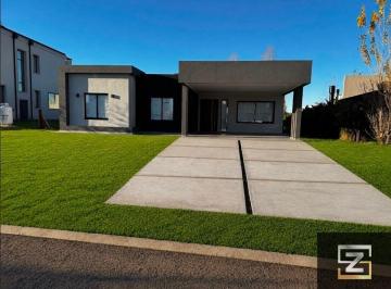 Casa de 4 ambientes, San Vicente · Casa en Alquiler a Estrenar en Barrio Cruz del Sur Canning