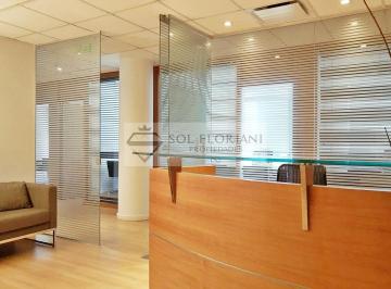 Oficina comercial · 144m² · • Alquiler Oficina en Madero Center - 144 m² con 2 Cocheras