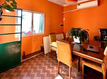 PH · 60m² · 2 Ambientes · PH con Amplio Jardín Propio en Banfield - Carlos Croce 1255