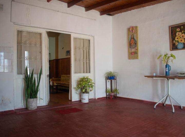 Casa · 185m² · 6 Ambientes · 1 Cochera