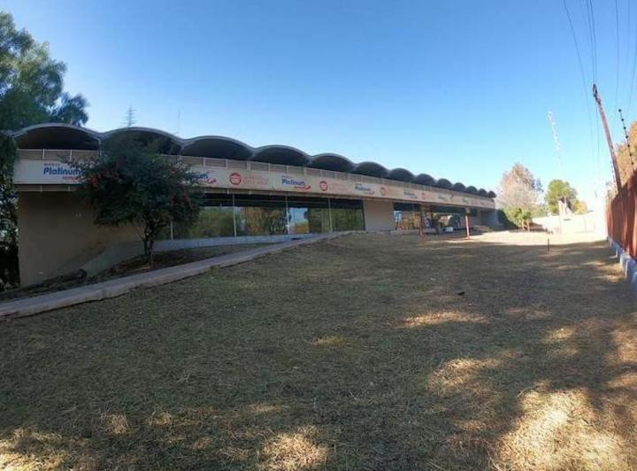 Bodega-Galpón · 3517m² · 7 Ambientes