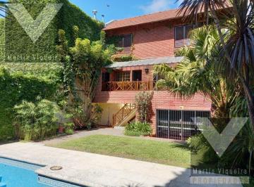 Casa · 285m² · 7 Ambientes · 5 Cocheras · Espectacular Casa Desarrollada en Tres Plantas Sobre Lote de 9.40 X 28.12