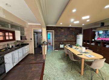 PH · 163m² · 5 Ambientes · PH 200 m² Venta Primer Piso Ascensor Villa Devoto