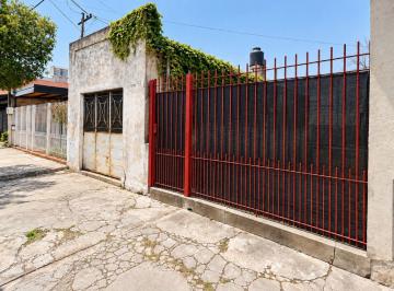 Casa · 121m² · 4 Ambientes · 1 Cochera · Casa 3 Dorm. en Venta Berisso con Cochera