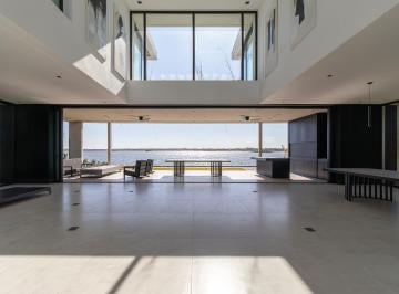 Casa · 445m² · 7 Ambientes · 6 Cocheras · Casa Al Lago Central en Venta 4 Dorm. en Suite