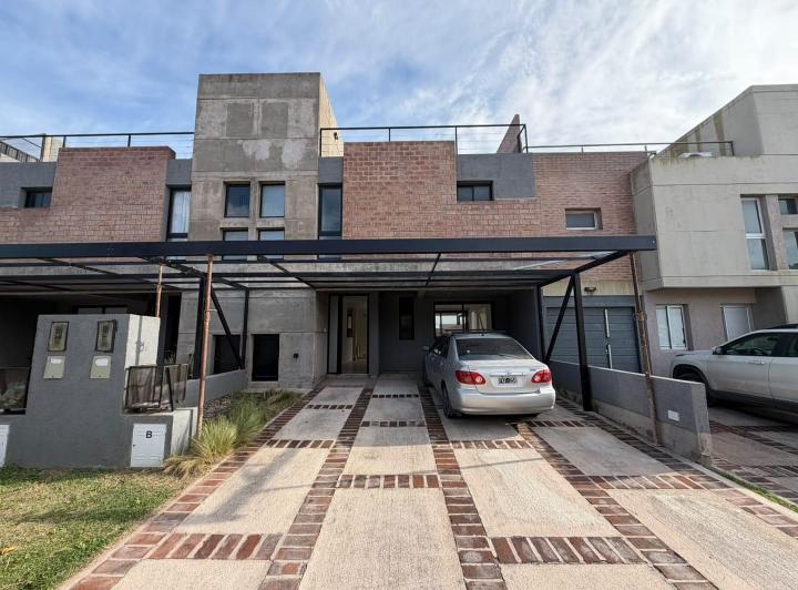 Departamento · 165m² · 5 Ambientes · 2 Cocheras