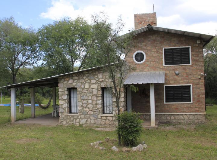 Casa · 150m² · 5 Ambientes · 2 Cocheras