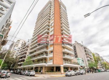 Departamento de 4 ambientes, Villa Urquiza · Imponente Piso de 4 Amb | 204 m² Totales | Cochera Doble | Baulera