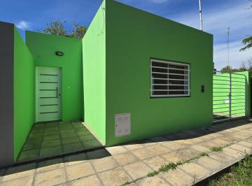 PH · 85m² · 2 Ambientes · 1 Cochera · PH en Junin