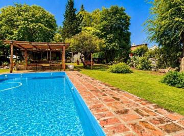 Casa · 130m² · 3 Ambientes · 2 Cocheras · Venta Casa 3 Dorm. con Pileta - Bialet Masse