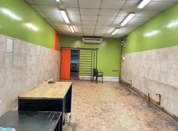 Local comercial · 156m² · Alquiler Local 266 m² en San Justo
