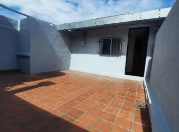 PH de 3 ambientes, Saavedra · PH en Alquiler Saavedra - 2 Dorm. - Terraza Sin Expensas
