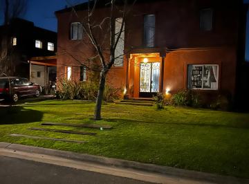 Casa de 4 ambientes, Tigre · Alquiler Temporario Nordelta