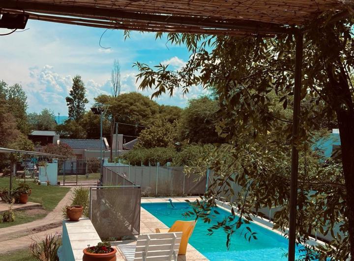 Casa · 120m² · 2 Ambientes · 2 Cocheras