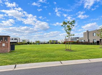 Terreno · 504m² · Terreno Lote en Venta Ubicado en Carpinchos, Nordelta, Tigre