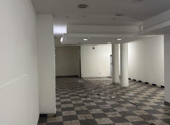 Local comercial · 120m² · 1 Ambiente