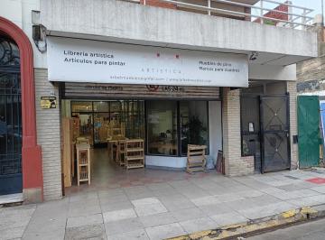 Local comercial · 382m² · 6 Ambientes · 3 Cocheras · Venta Local Apto Crédito en Flores