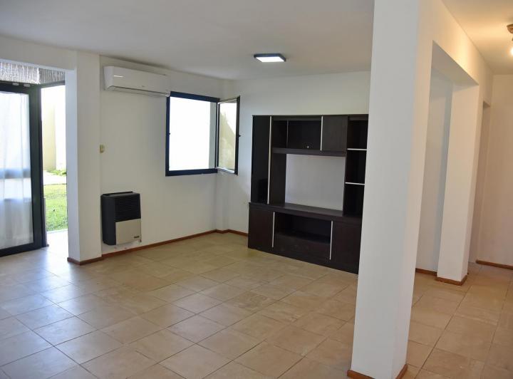 Departamento · 70m² · 2 Ambientes · 1 Cochera