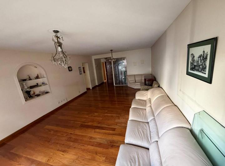 Departamento · 122m² · 3 Ambientes · 1 Cochera