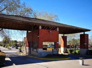 Casa · 75m² · 4 Ambientes · Chalet - 3 Dorm. - Jardin - Barrio Altos de Pacheco.