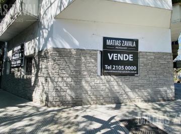 Local comercial · 100m² · Magnifico Local en Esquina en Alquiler - Sin Expensas - Zona Comercial Unico!