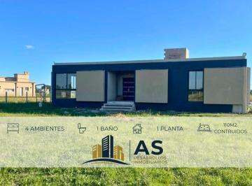 Casa Alquiler 620m² de 4 ambientes · Casa en Alquiler en Barrio Semiabierto