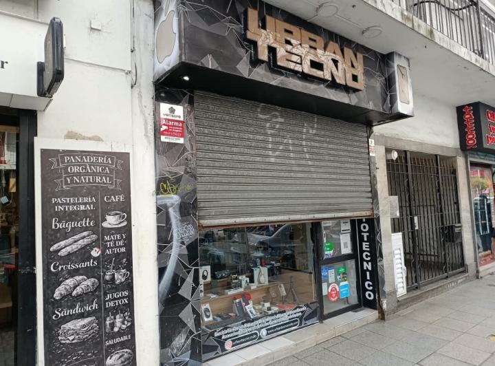 Local comercial · 75m²