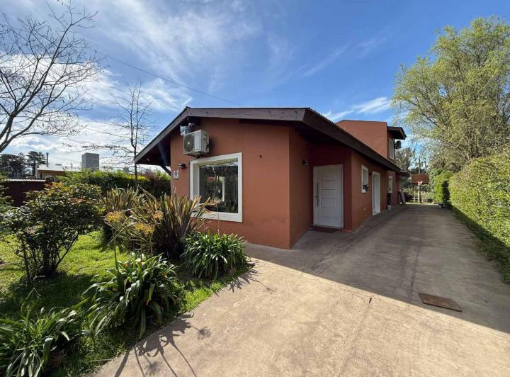 Casa · 124m² · 4 Ambientes · 1 Cochera