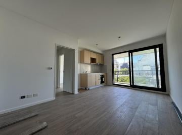 Oficina comercial · 42m² · 2 Ambientes · Alquiler Hermoso 2 Ambientes · Super Luminoso! Apto Profesional
