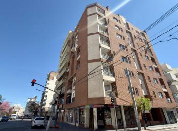 Departamento de 2 ambientes, Córdoba · En Venta – Excelente Ubicación Dpto. en Alberdi 1 Dorm. 1 Baño.