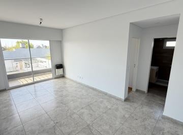 Departamento · 45m² · 2 Ambientes · Departamento en Alquiler en Lanús Oeste