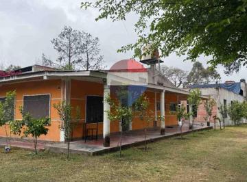 Casa · 690m² · 4 Ambientes · 1 Cochera · Venta Casa 3 Dorm. y Salon de Eventos - Los Molinos