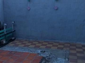 PH de 3 ambientes, Tres de Febrero · PH en Venta Caseros