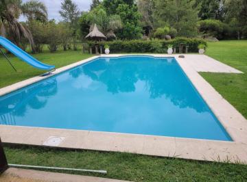 Casa · 450m² · 6 Ambientes · 4 Cocheras · Venta Campos de Roca - 450 m² 4 Dorm/ 15000 m², Apto Crédito Permuta y Financiacion