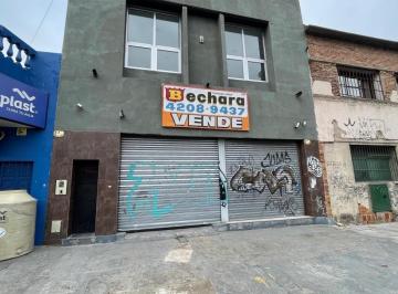 Excelente Local + Deposito + Oficinas S/av. Yrigoyen en Excelente Estado y Ubicación - 1 · Excelente Local + Deposito + Oficinas S/av. Yrigoyen en Excelente Estado y Ubicación