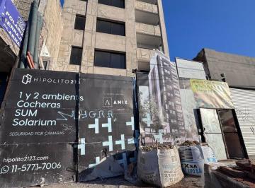 Departamento 2 Ambientes a Estrenar en Excelente Ubicación Sobre Av Yrigoyen - 1 · Departamento 2 Ambientes a Estrenar en Excelente Ubicación Sobre Av Yrigoyen