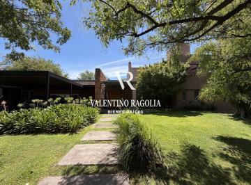 Casa · 350m² · 5 Ambientes · Alquiler Temporario Casa en Club de Campo Los Pingüinos