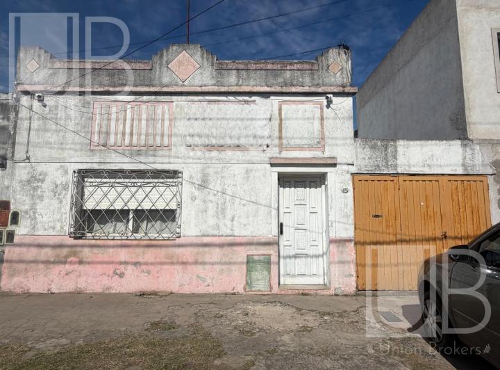 Casa · 166m² · 3 Ambientes · 1 Cochera