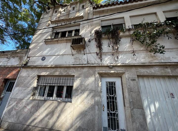 Casa · 242m² · 1 Cochera