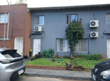 Casa de 4 ambientes, José C Paz · Dúplex en Venta de 3 Dorm. con Pileta y Galería – Barrio Parque Pilar