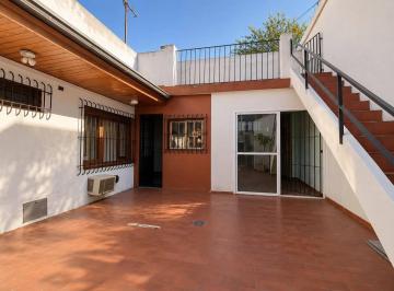 Casa · 200m² · 4 Ambientes · 3 Cocheras · Casa en Venta en Olivos, Vicente López, G. B. a. Zona Norte