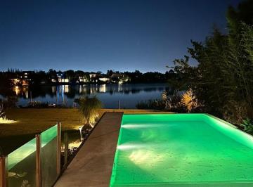 Casa · 481m² · 6 Ambientes · 1 Cochera · Casa en Alq. Temporario en Talar del Lago 1, General Pacheco, Tigre