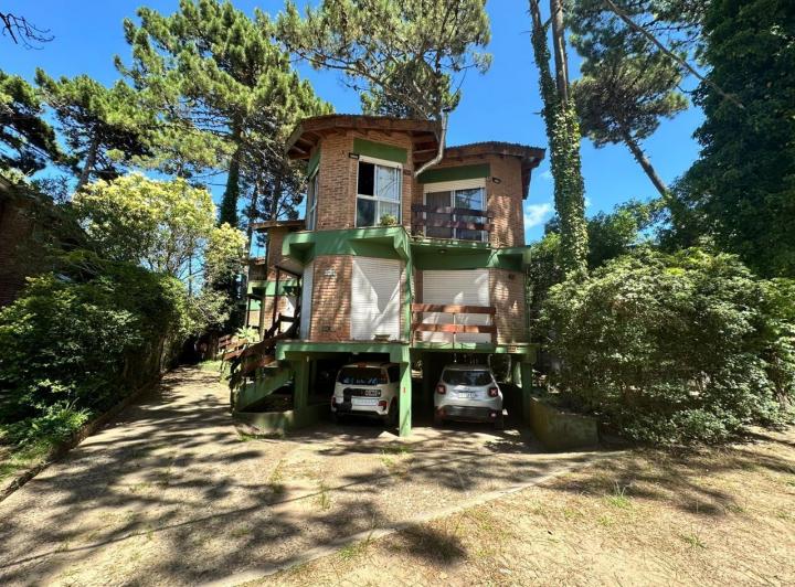 Departamento · 550m² · 3 Ambientes · 1 Cochera
