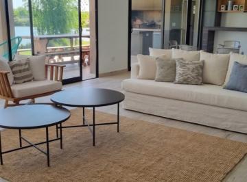 Casa · 241m² · 5 Ambientes · 4 Cocheras · Casa en Venta en El Cantón Islas, El Cantón, Escobar